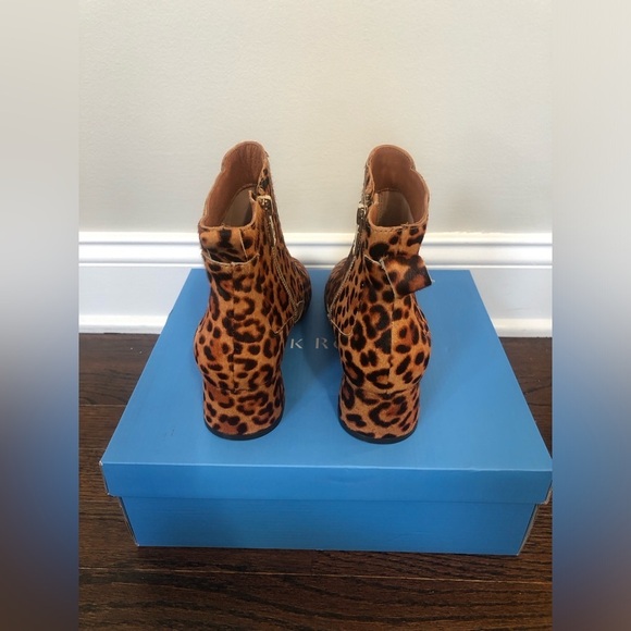 Jack Rogers Women’s 6.5M Berkley Bootie in Leopard  - BRAND NEW!! - Picture 4 of 10